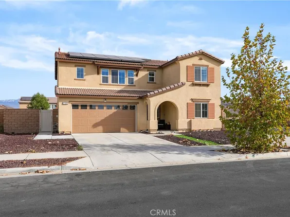 1390 Carolina Ct, Hemet, CA 92543
