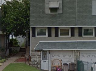 2736 Maxwell St, Philadelphia, PA 19136