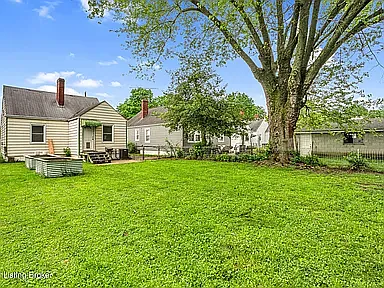 1244 Milton St — Photo 3