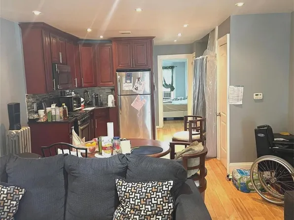 118-04 204th Street, Saint Albans, NY 11412