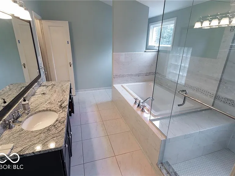 5630 N Delaware St — Photo 19