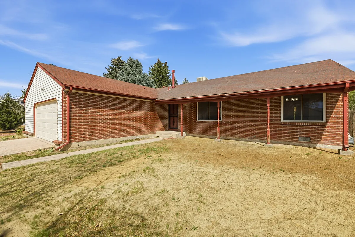 Building Photo - 14625 E Stanford Pl