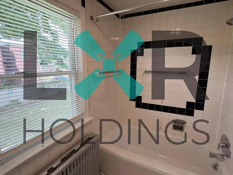 640 Poplar St #1 — Photo 13