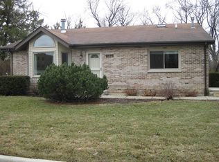 187 S Franzen St, Bensenville, IL 60106