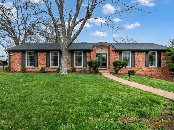 68 Vaughns Gap Rd, Nashville, TN 37205