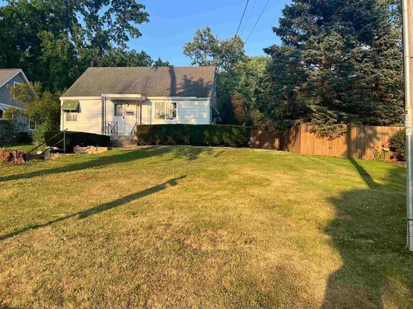 4109 Barby Ln, Madison, WI 53704