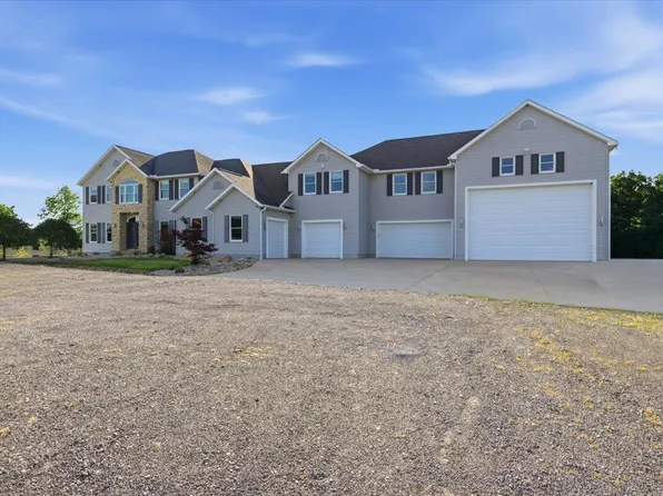 19900 Collins Rd, Milford Center, OH 43045