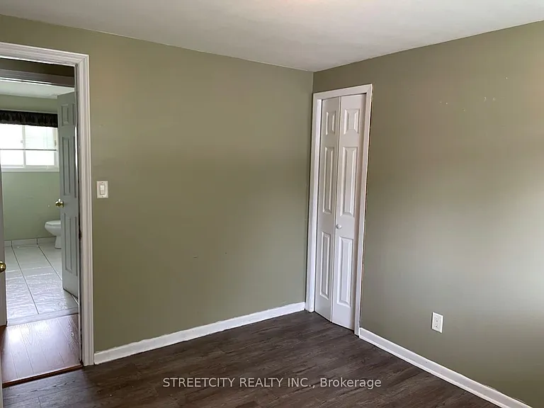 6860 Malden Rd — Photo 6