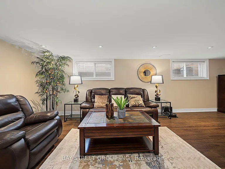317 Wedgewood Dr — Photo 21