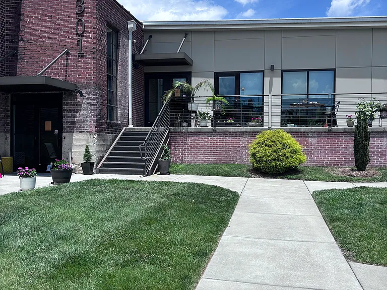 Grey Mill Apartments — Photo 66