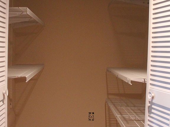 4th image of 9712 Needles Way
