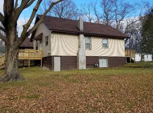 348 Sutherland Ave, Watervliet, MI 49098