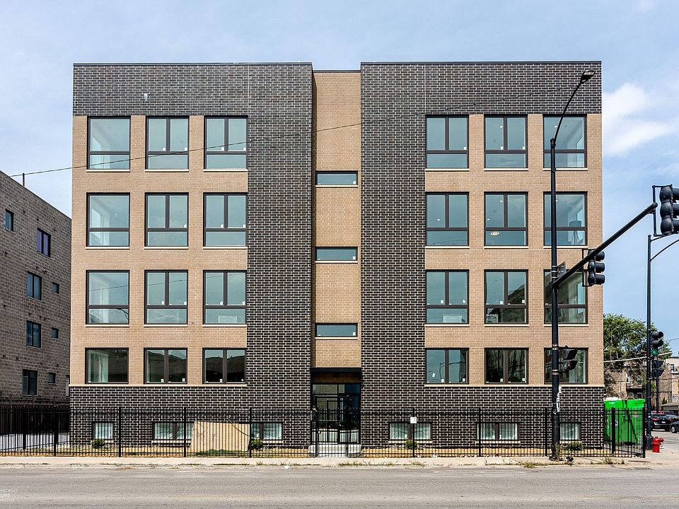1st image of 250 S Oakley Ave #2E
