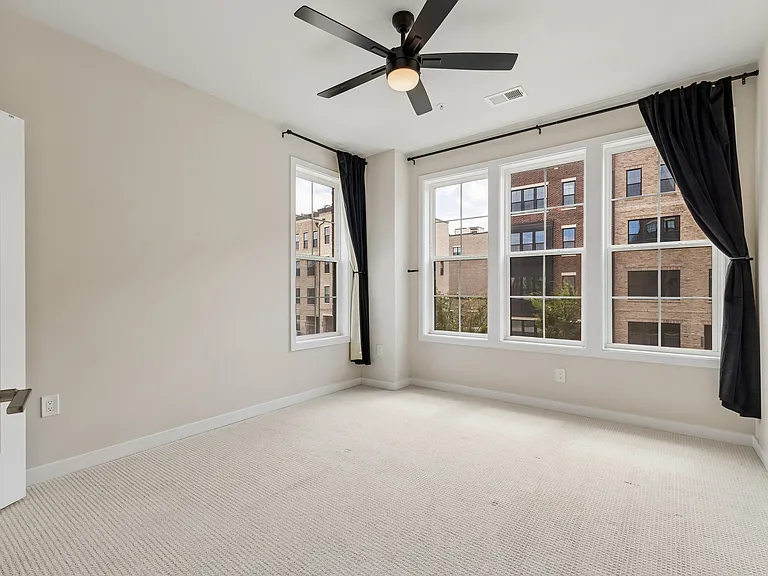 22110 Midmoore Dr #4215 — Photo 18