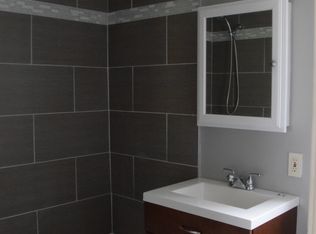 12 Oakridge Rd, Pittsburgh, PA 15229