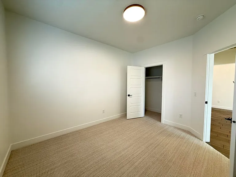 3244 S 240 W — Photo 24