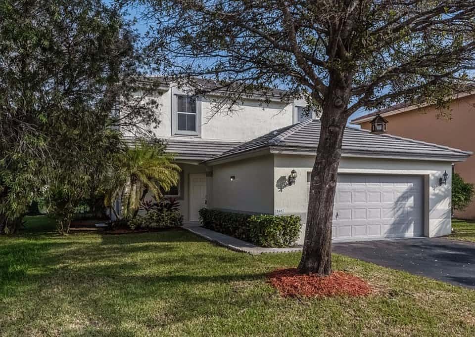 1st image of 18487 NW 19th St