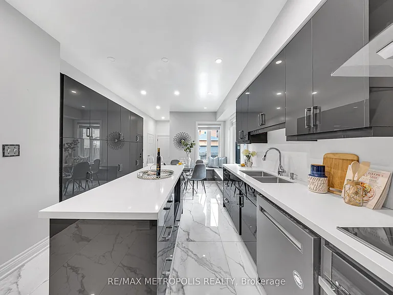 10 Snowcreek St — Photo 13