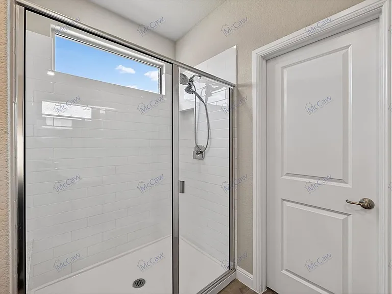 2521 Dunbarton Dr — Photo 15