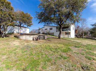 2817 N Mountain View Rd, Granbury, TX 76048
