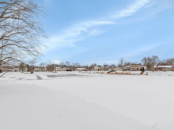 40692 Village Oaks, Novi, MI 48375