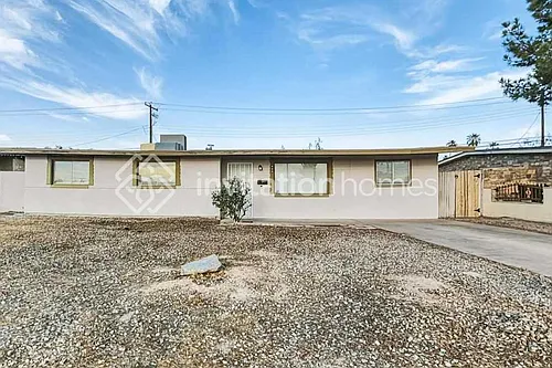 449 S Stewart Photo 1 449 S Stewart Photo 1