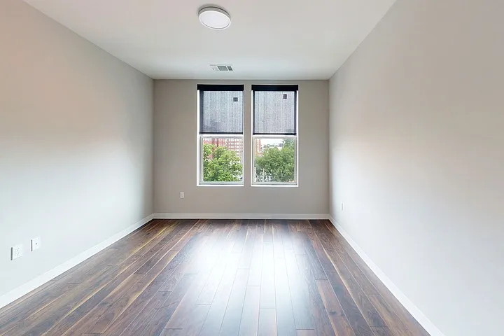 520 E Armour — Photo 96