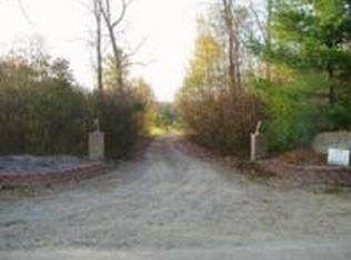 6147 Stout Rd, Carleton, MI 48117