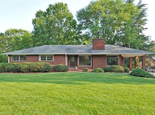 2734 Spring Garden Rd, Winston Salem, NC 27106