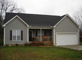 109 Garrett St, Fountain Inn, SC 29644