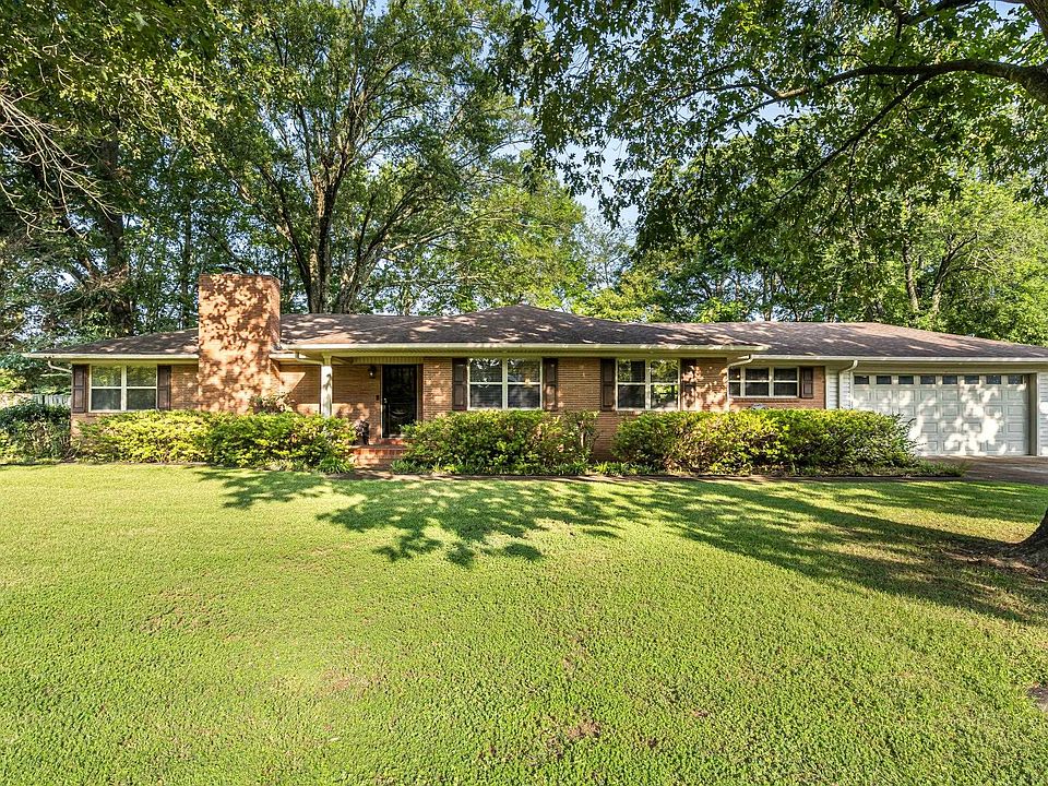 1st image of 1405 Herring Dr