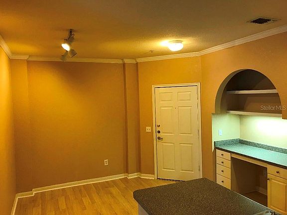4th image of 860 N Orange Ave APT 260