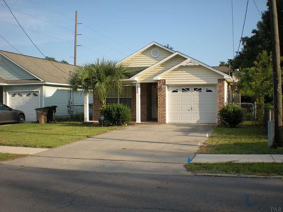 1st image of 605 W Gregory St