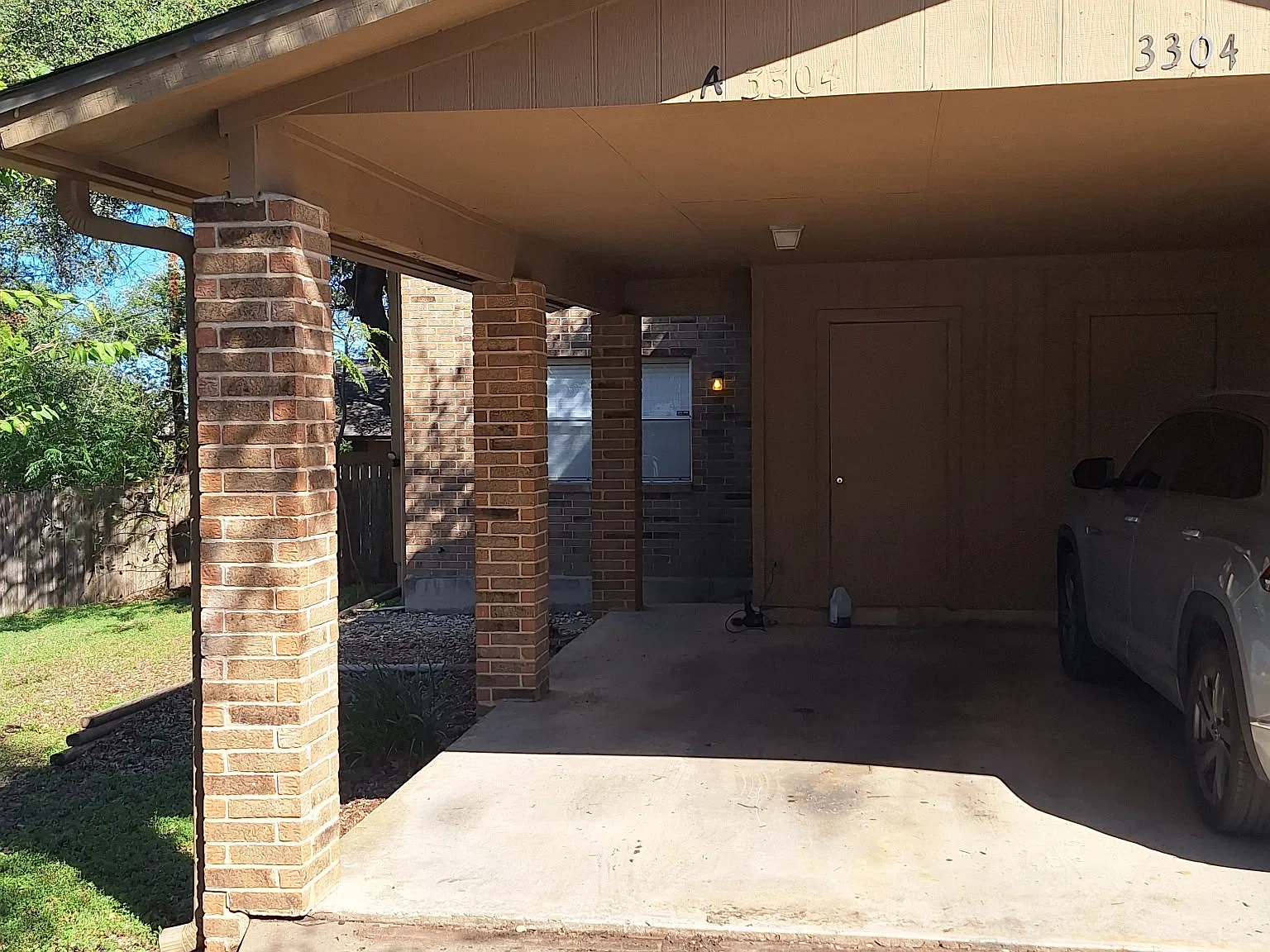 2 bed, 1.5 bath, 1064 sqft, $1,475 — Photo 3