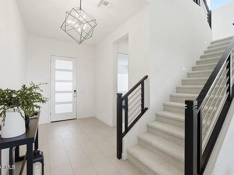 6052 S Veneto — Photo 17
