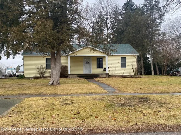 211 E 1st St, Ovid, MI 48866