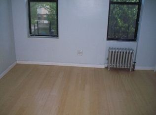 99 Macdougal St #2R, Brooklyn, NY 11233