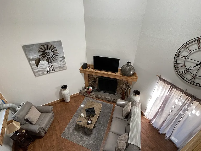 108 North St #7 — Photo 2