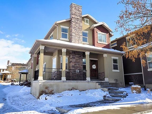 2nd image of 3879 E Cunning Hill Dr