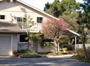 1484 Manor Pl, Monterey, CA 93940