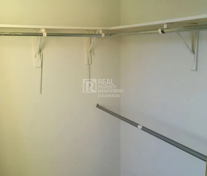 2607 W 101st Pl — Photo 15