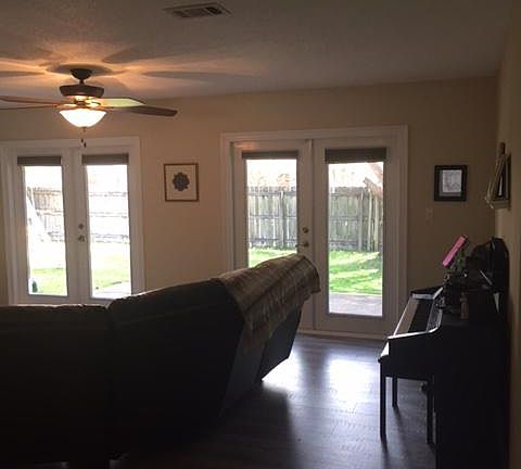 3rd image of 616 Merioneth Dr