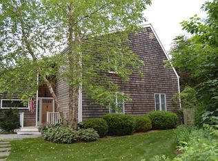 220 Old Mill Rd, Water Mill, NY 11976