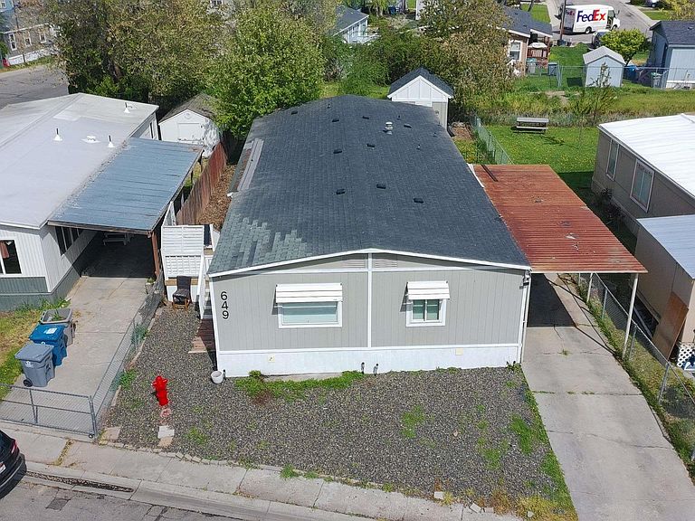 Listing photo 2