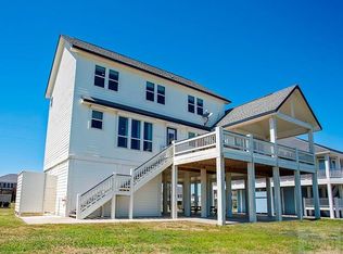 4032 Biscayne Beach Rd, Pt Bolivar, TX 77650