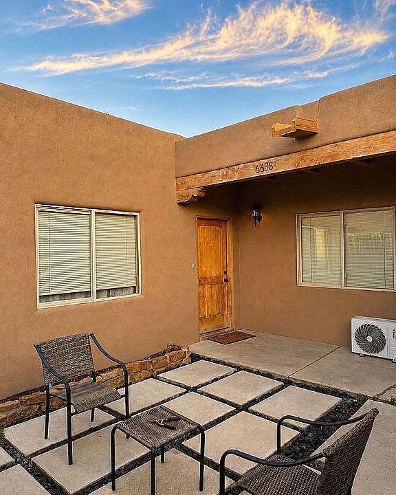1st image of 6638 Camino Rojo