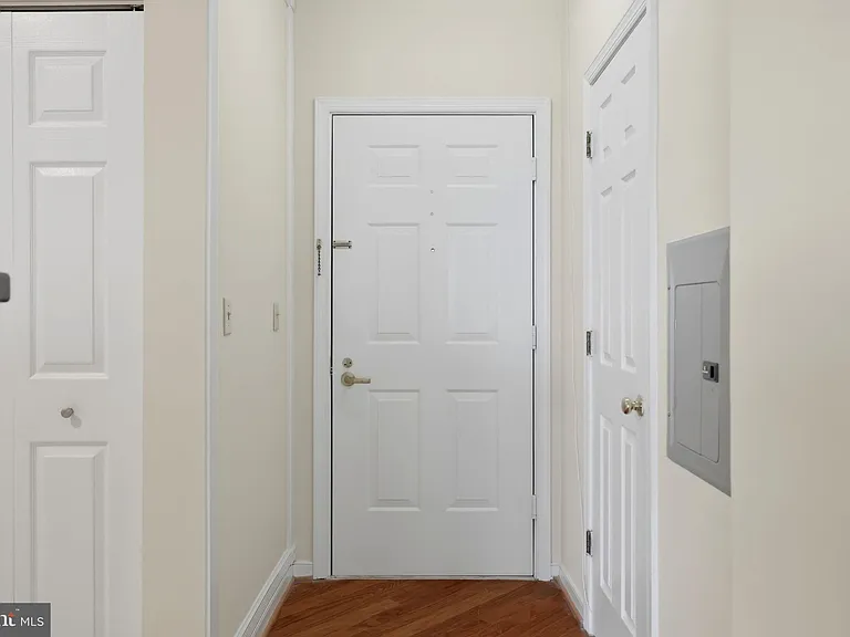 1625 International Dr #316 — Photo 21