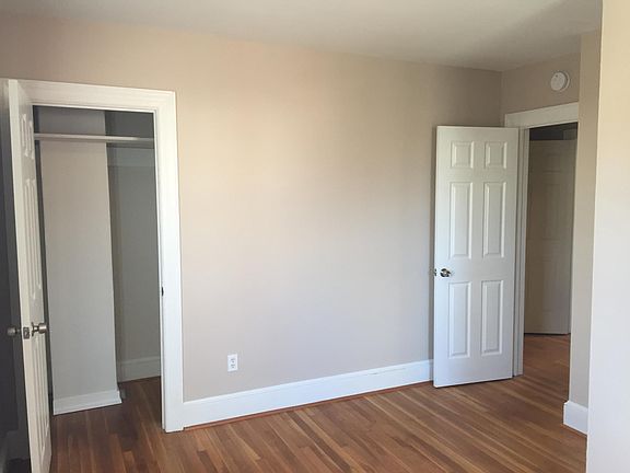 2nd image of 802 Littlepage St