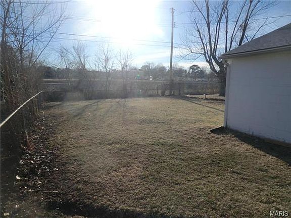 3rd image of 4850 Germania St