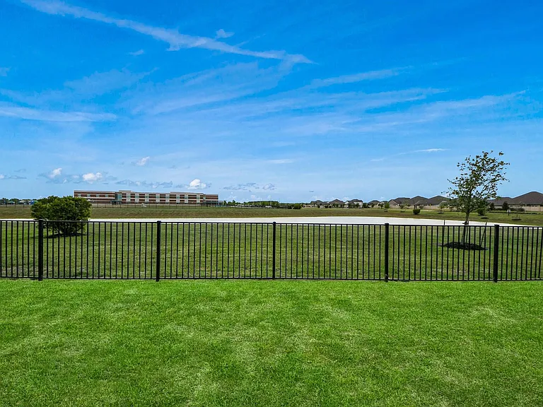 1614 Sequoia Run Dr — Photo 42